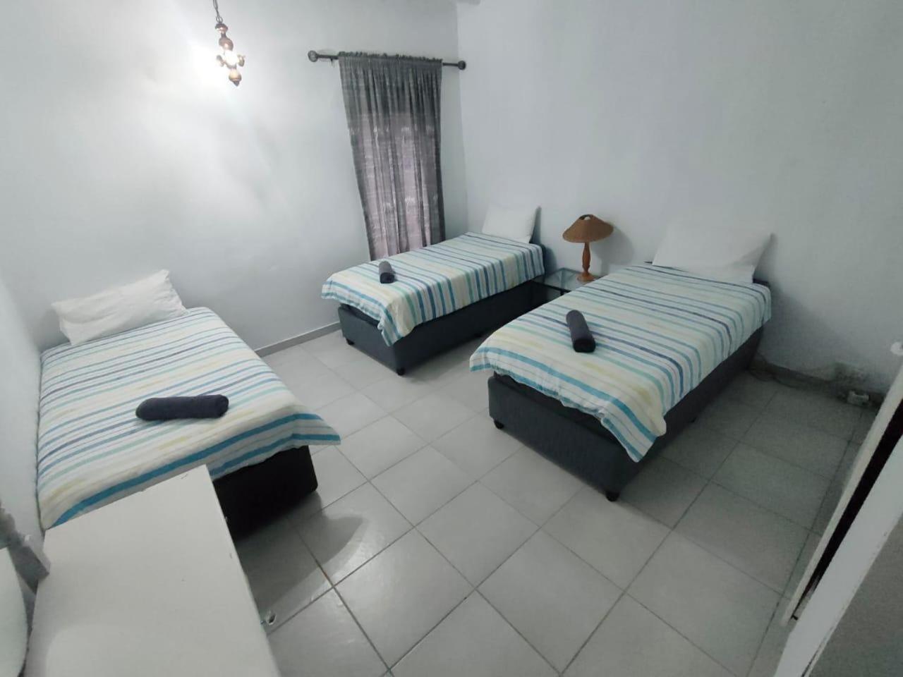 Blue Mountain Farm Lodge, Cabins & Cottages Swellendam Chambre photo