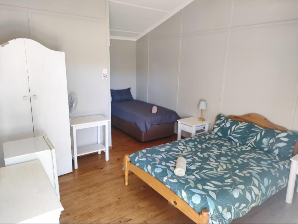 Blue Mountain Farm Lodge, Cabins & Cottages Swellendam Chambre photo